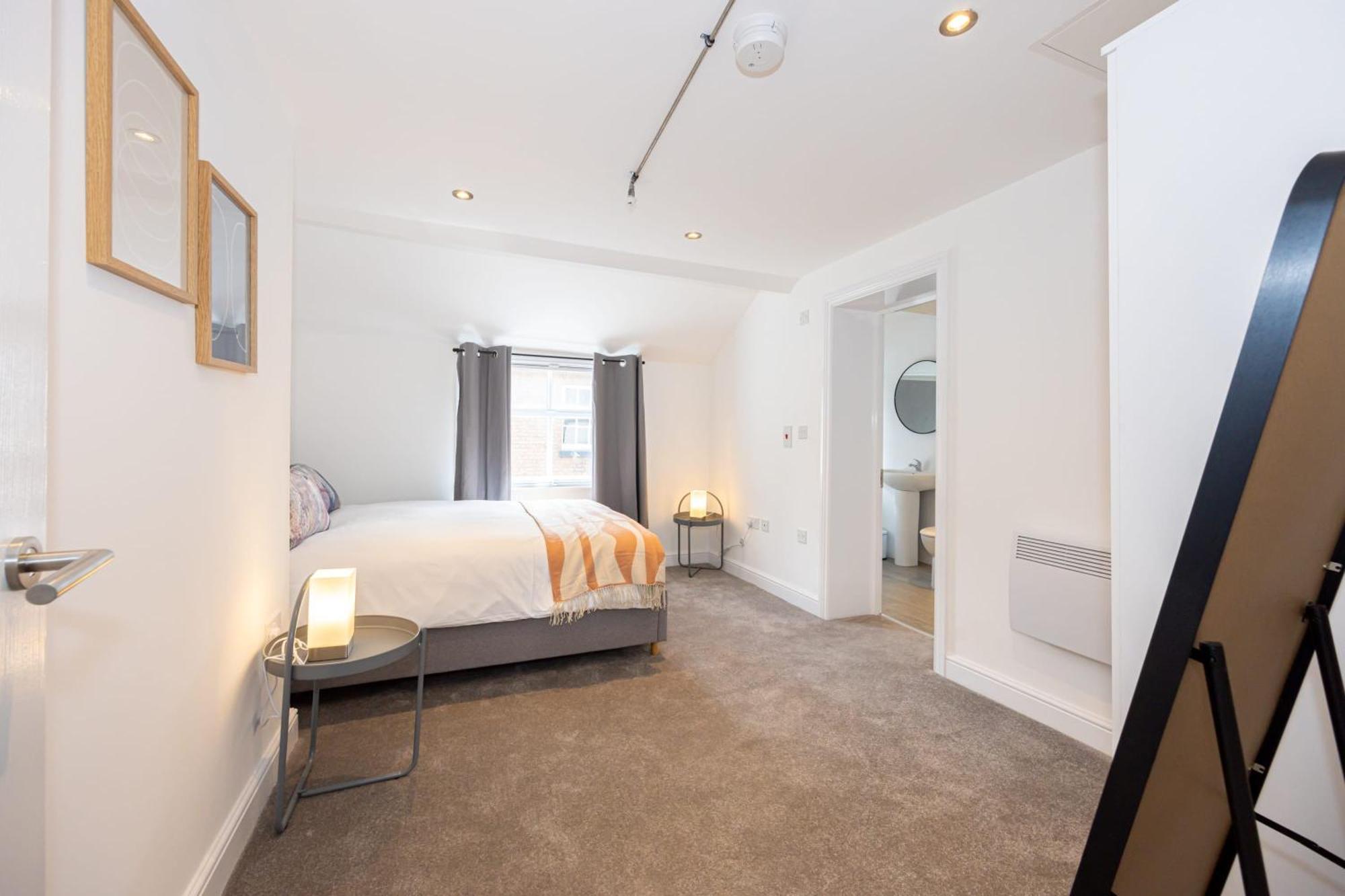 Beautiful 1 Bed 20Mins To Central Manchester Bolton Dış mekan fotoğraf
