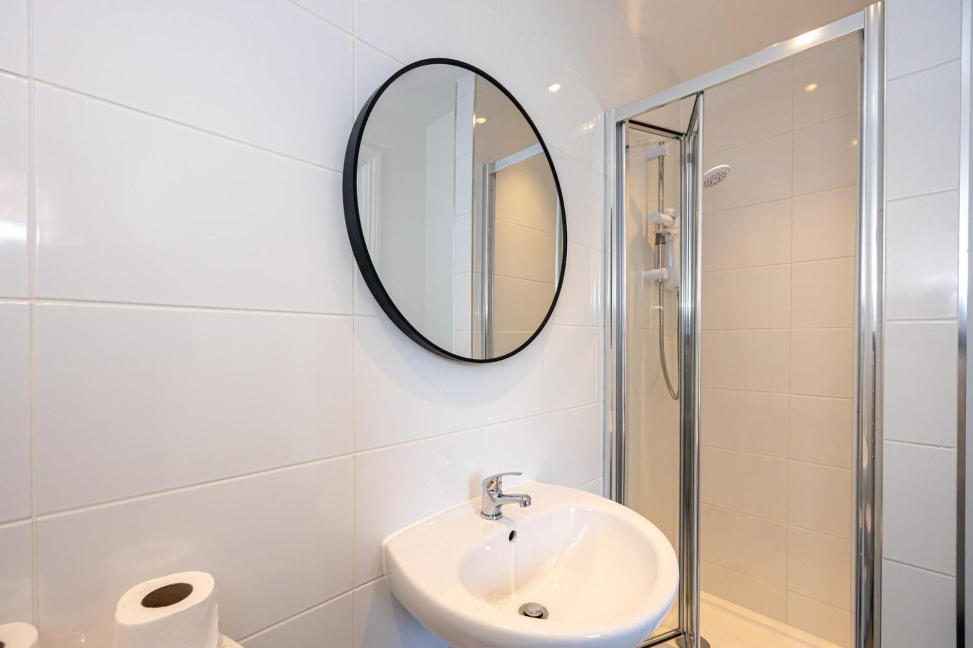 Beautiful 1 Bed 20Mins To Central Manchester Bolton Dış mekan fotoğraf