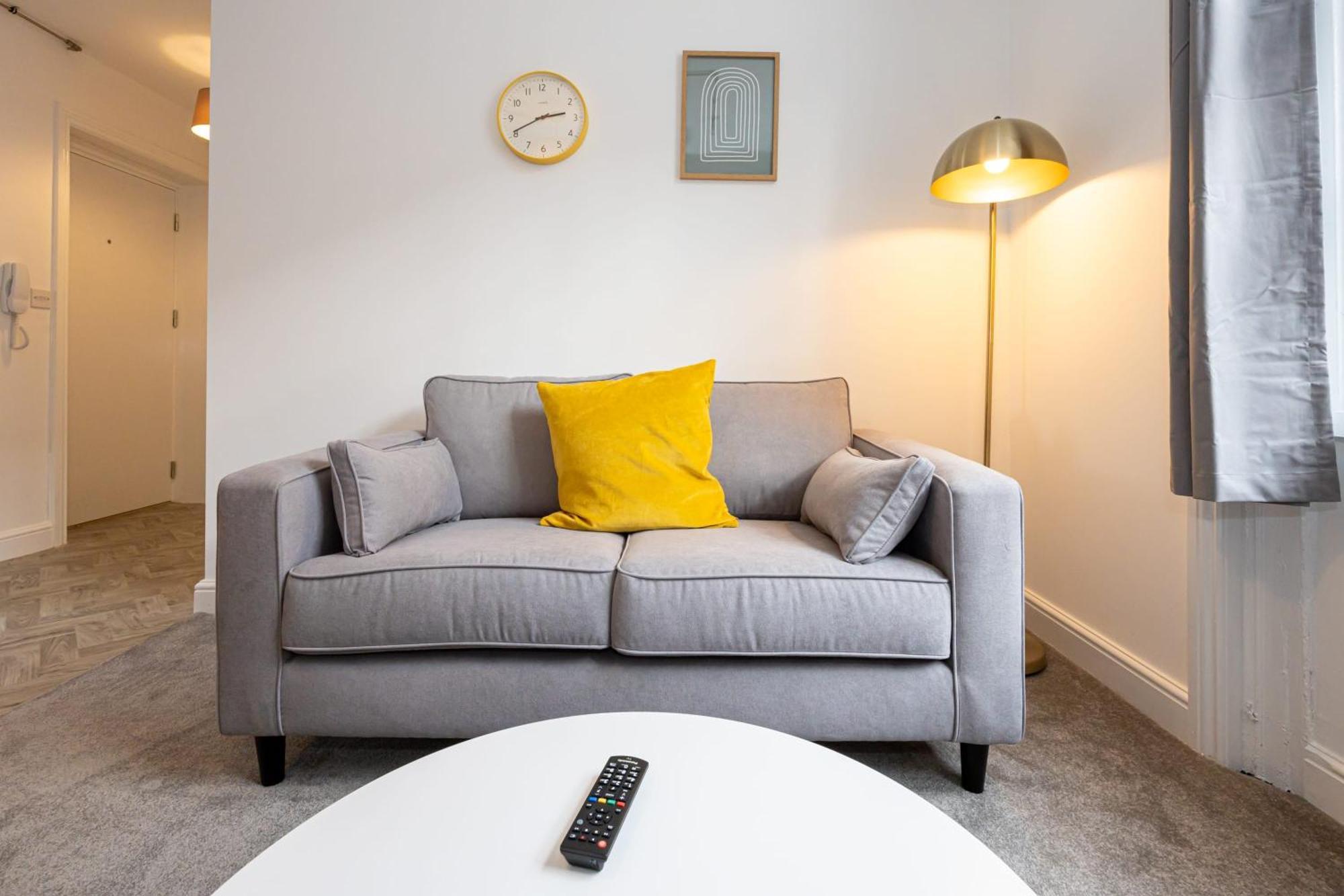 Beautiful 1 Bed 20Mins To Central Manchester Bolton Dış mekan fotoğraf