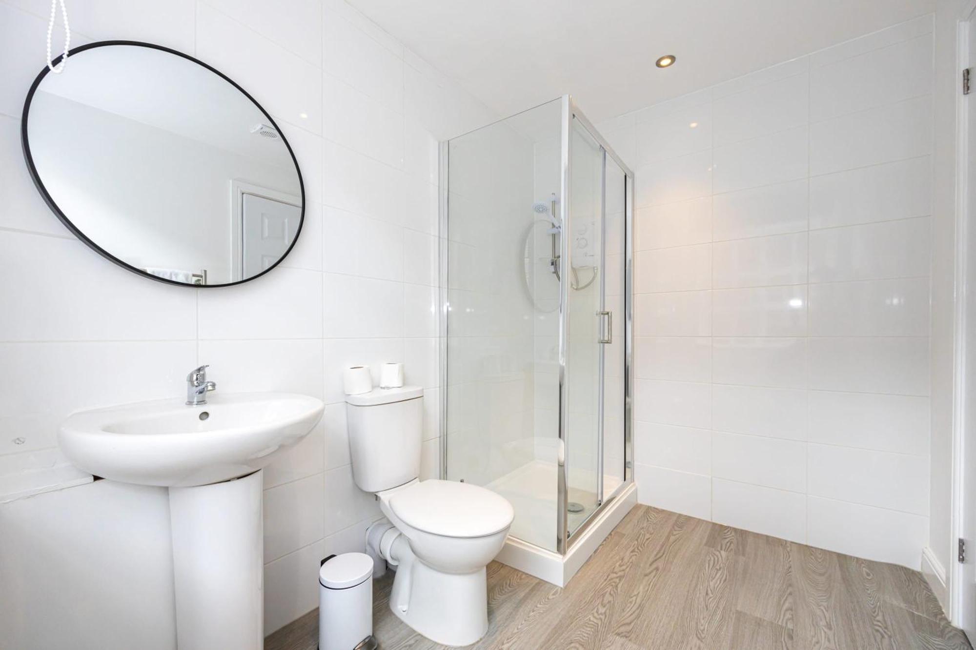 Beautiful 1 Bed 20Mins To Central Manchester Bolton Dış mekan fotoğraf