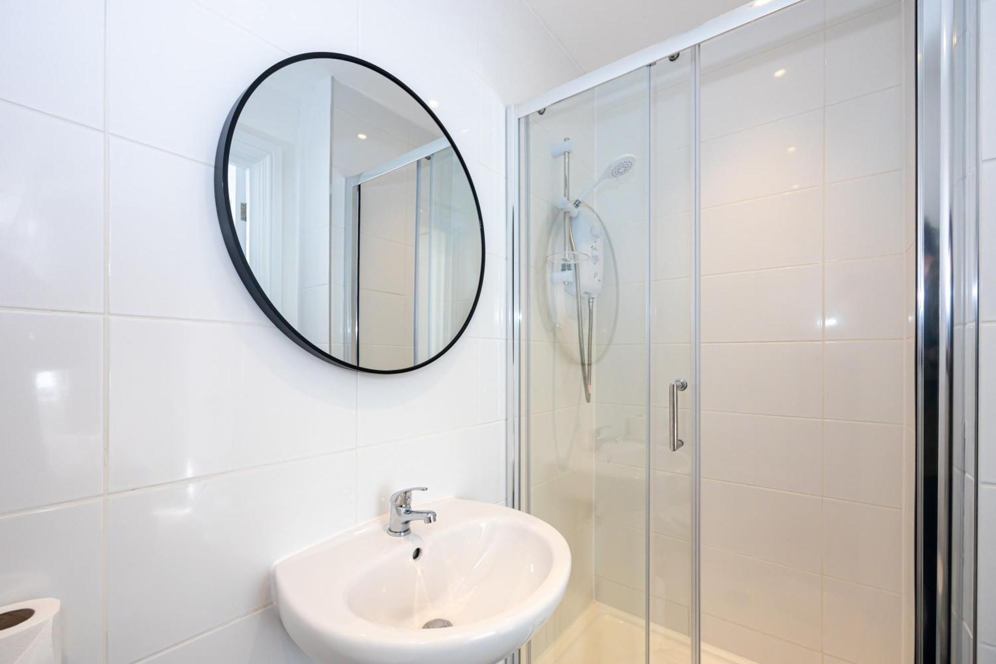 Beautiful 1 Bed 20Mins To Central Manchester Bolton Dış mekan fotoğraf