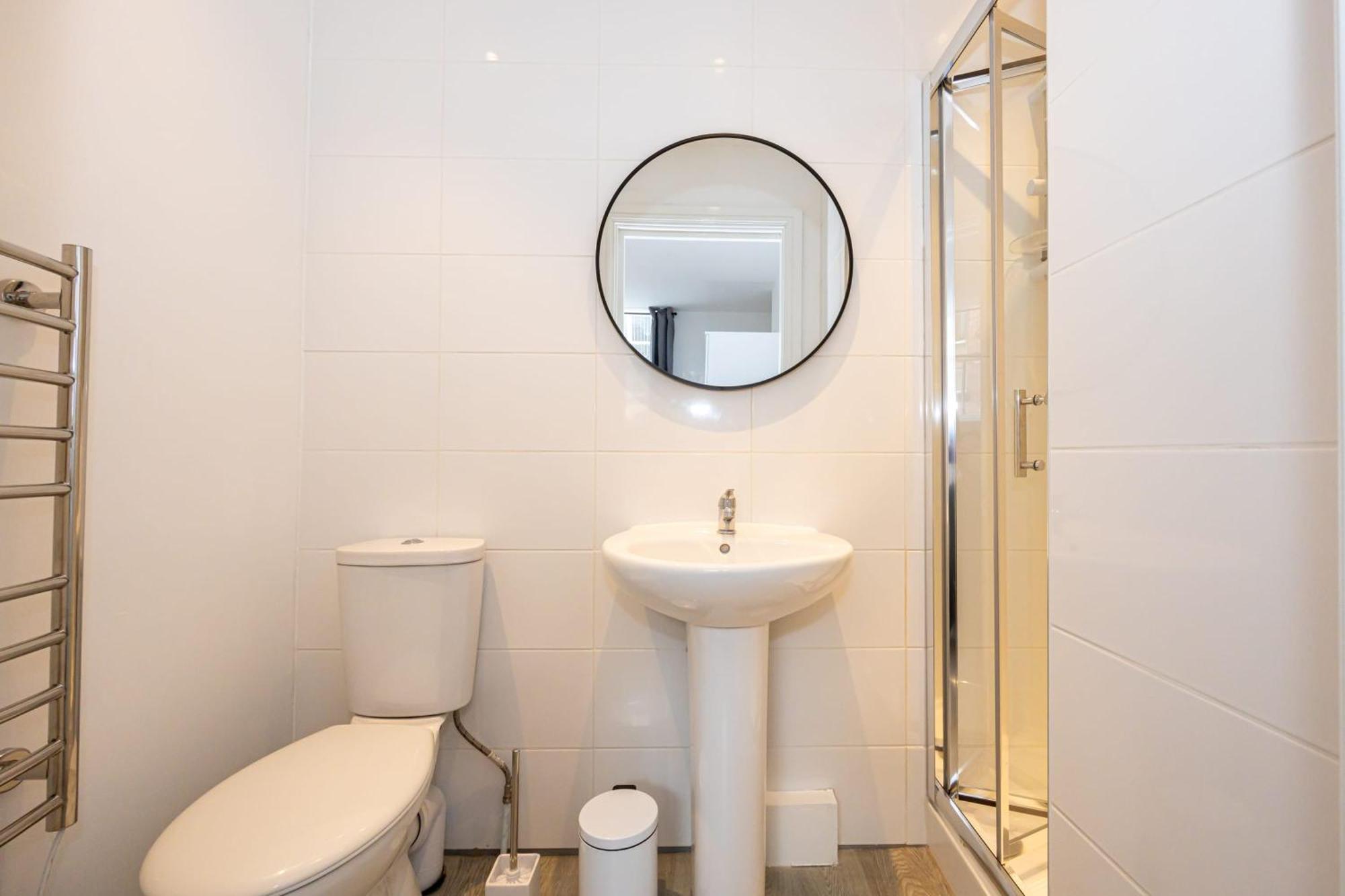 Beautiful 1 Bed 20Mins To Central Manchester Bolton Dış mekan fotoğraf